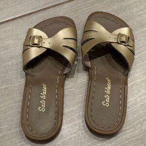 Salt Water Sandals by Hoy Gold Kids Sandals